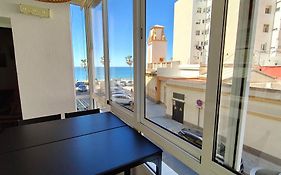 Cádiz Beach&Kids - free parking - sea views